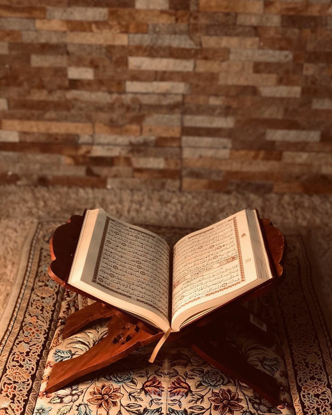 تحرير فيديو لقناة قرأن كريم