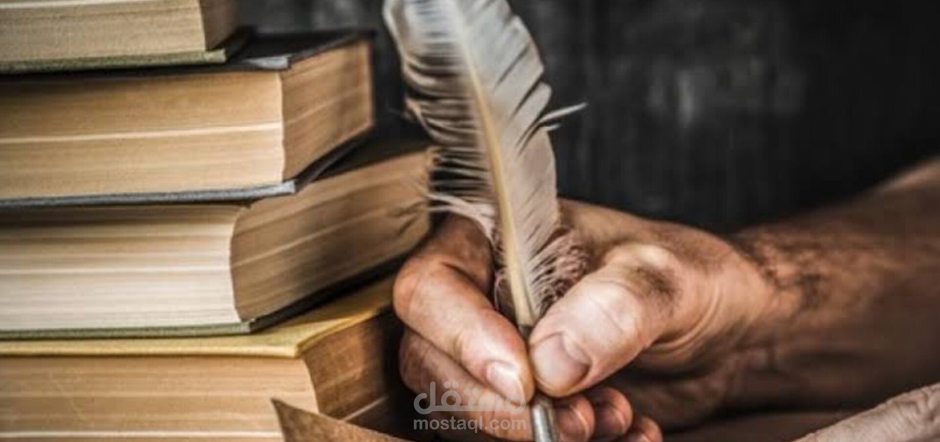 كتابة مقالات وترجمة وكتابة سيناريوهات فيديوهات يوتيب قصيرة وطويلة