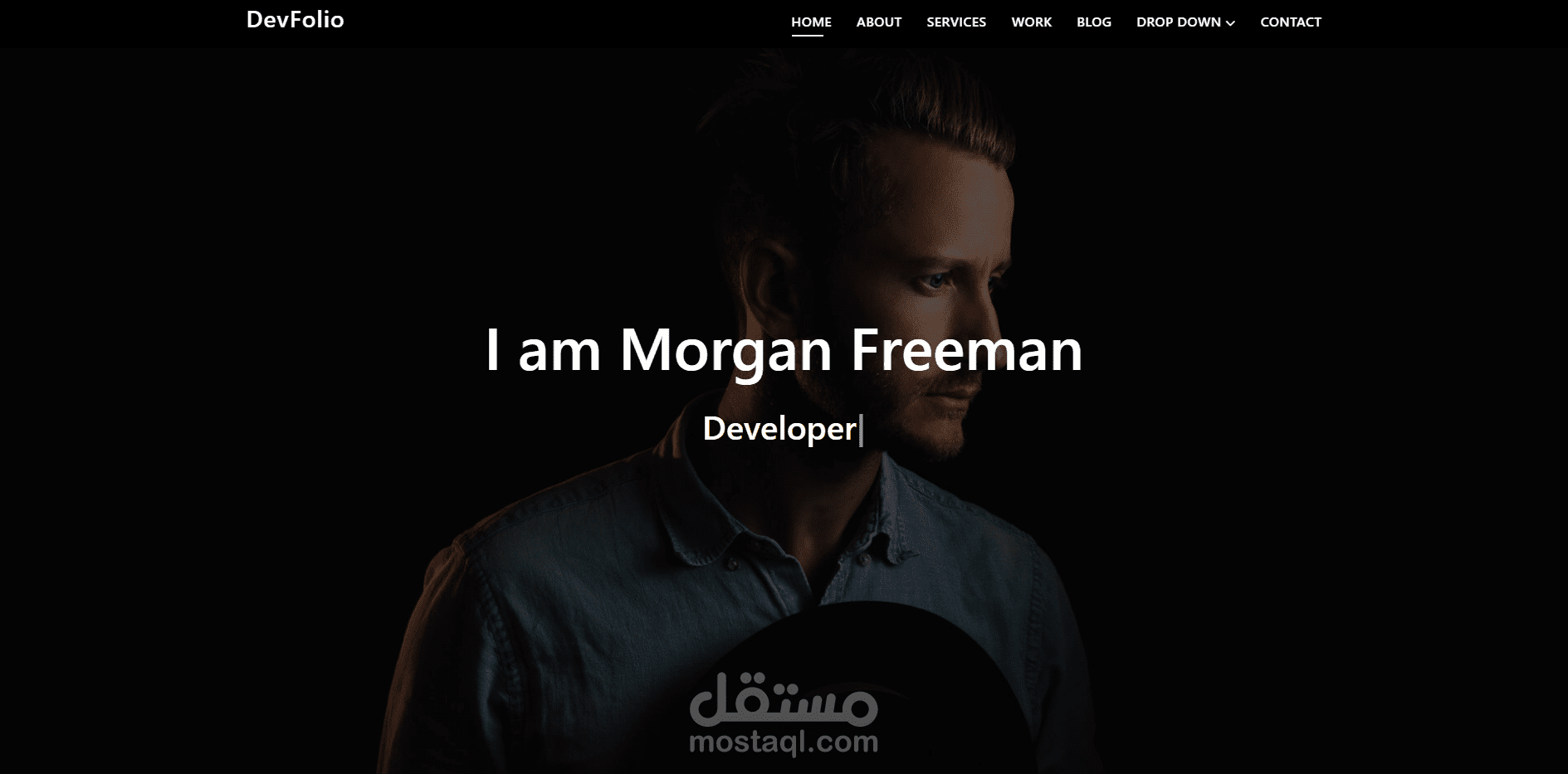 DevFolio  موقع لعرض الأعمال والخدمات بأسلوب احترافي.
