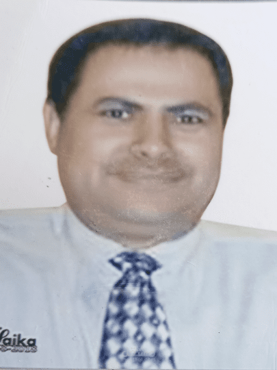 مسؤول مبيعات شركة اليمامة للصناعات الحديدية