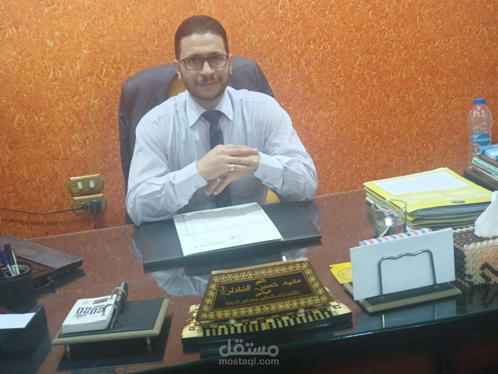 مستشار قانوني بالشركه المصريه لخدمات الامن والحراسه