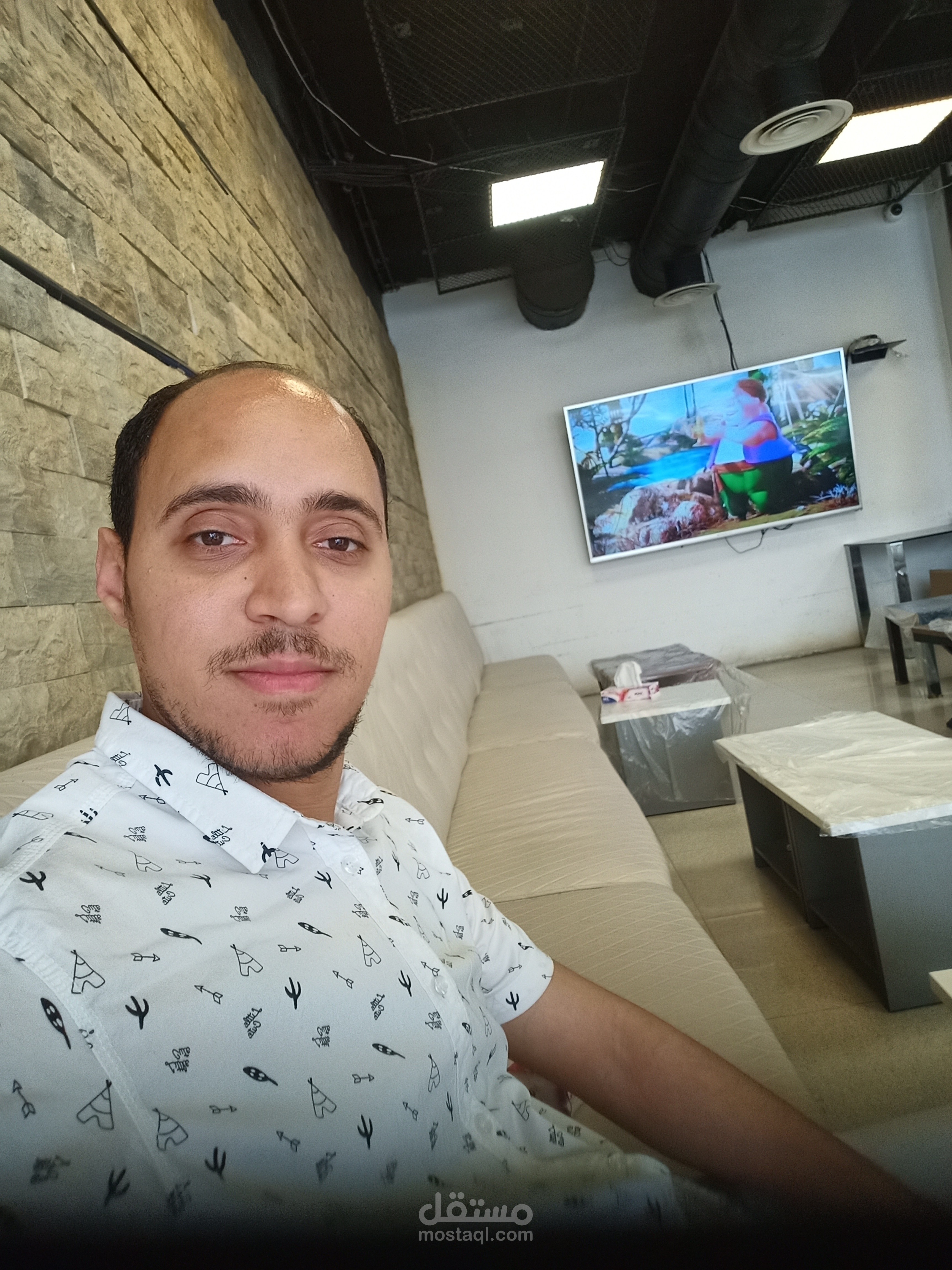إدارة أعمال المواقع وتنفيذ البرمجه الفعاله