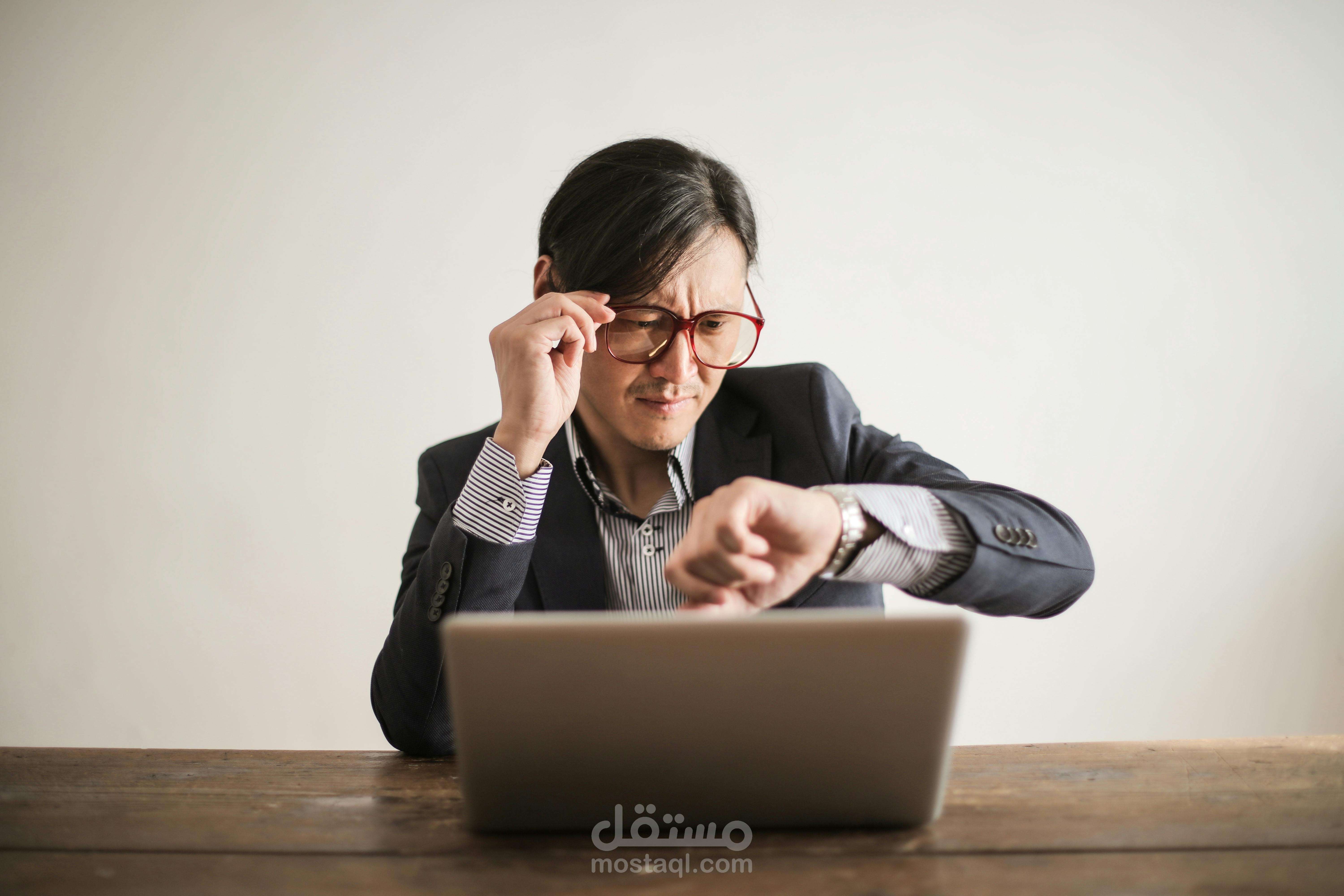 إعداد خطة مالية شاملة لتحقيق النجاح المالي الشامل