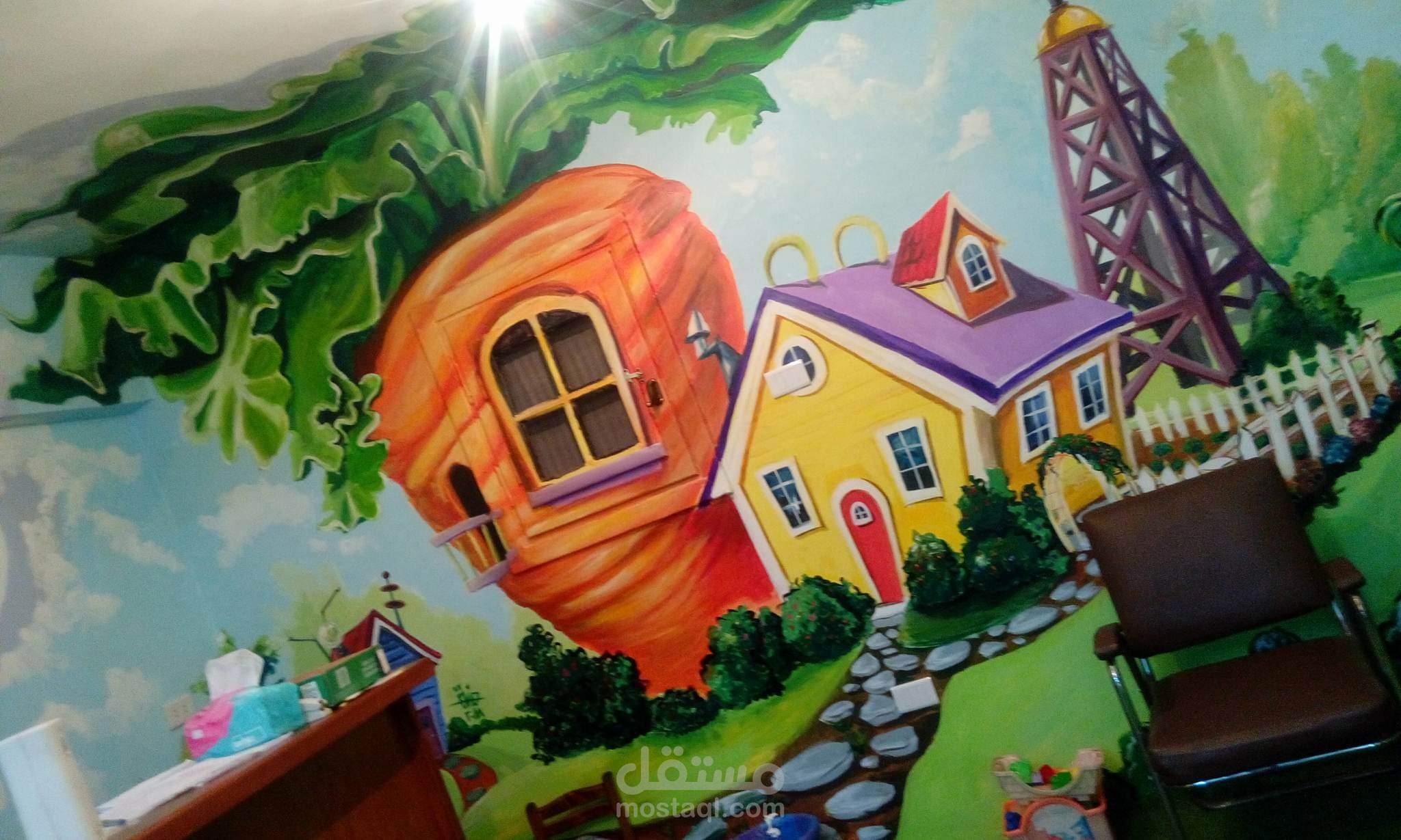 رسم جداري بحضانة little hands