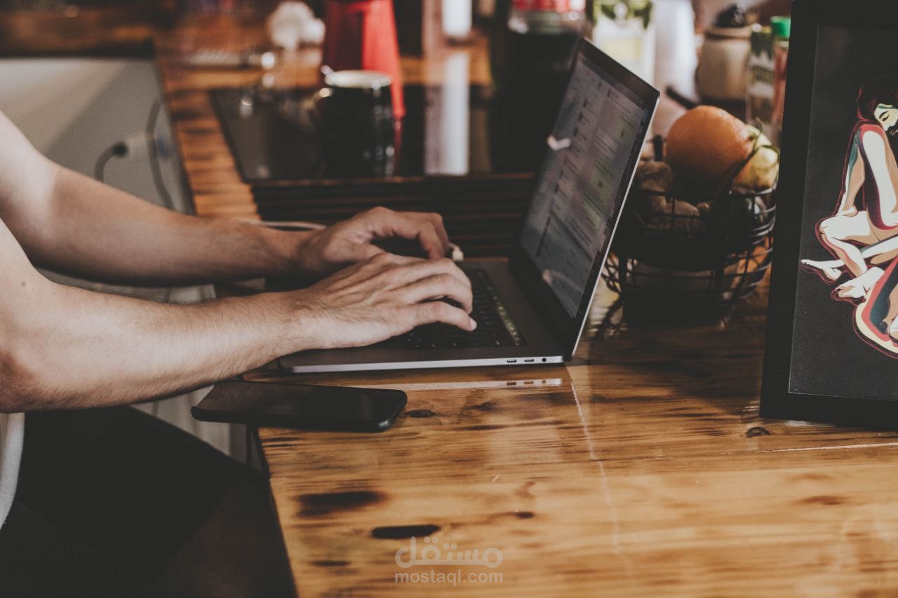 مُلخَّصات مكتوبة علي برنامج الوورد.