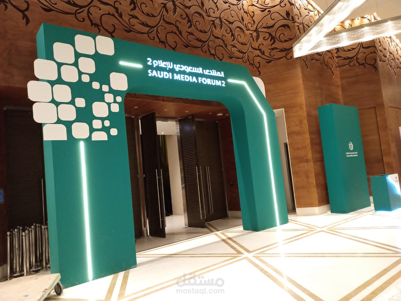 تصميم وتنفيذ معارض