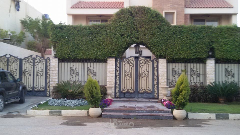 واجهه منزرعه