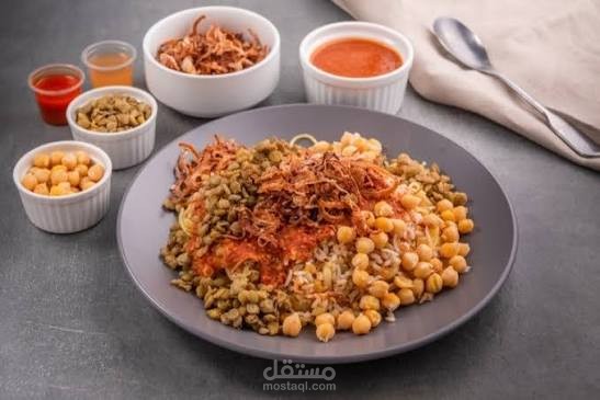 كتابة سكريبت إعلاني إبداعي لمطعم أكل شعبي (كشري) - أسلوب شبابي وتفاعلي.