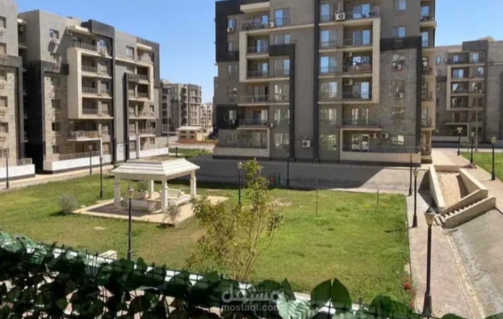 كتابة محتوى إعلاني (Copywriting) لبوست عقارات - التركيز على الجانب العاطفي والاستثماري.