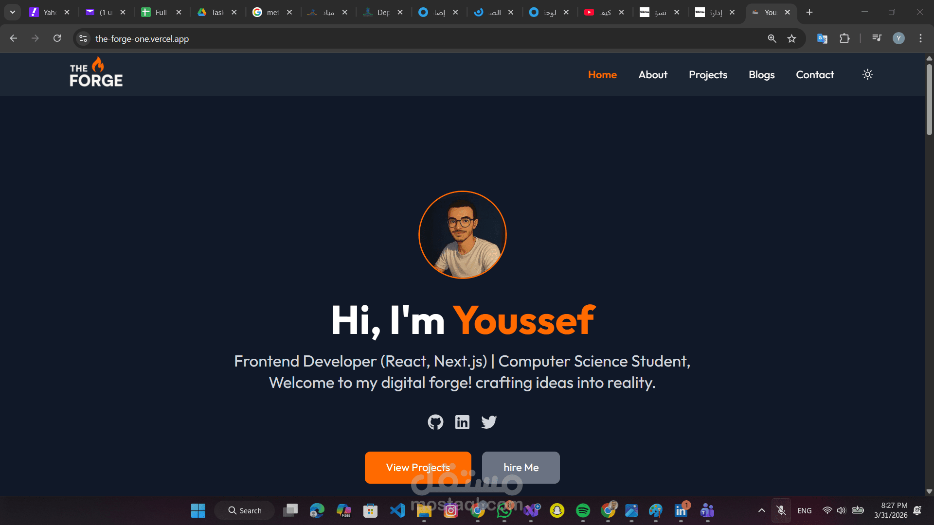 بناء معرض أعمال ذكي مع لوحة تحكم متكاملة لإدارة المحتوى (CMS).