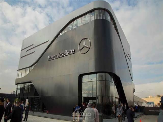 Mercedes Benz