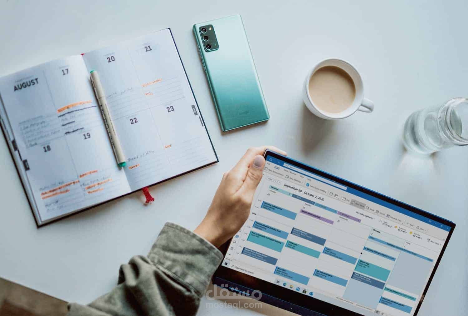 مخطط محتوى أسبوعي لشركة La perla viola