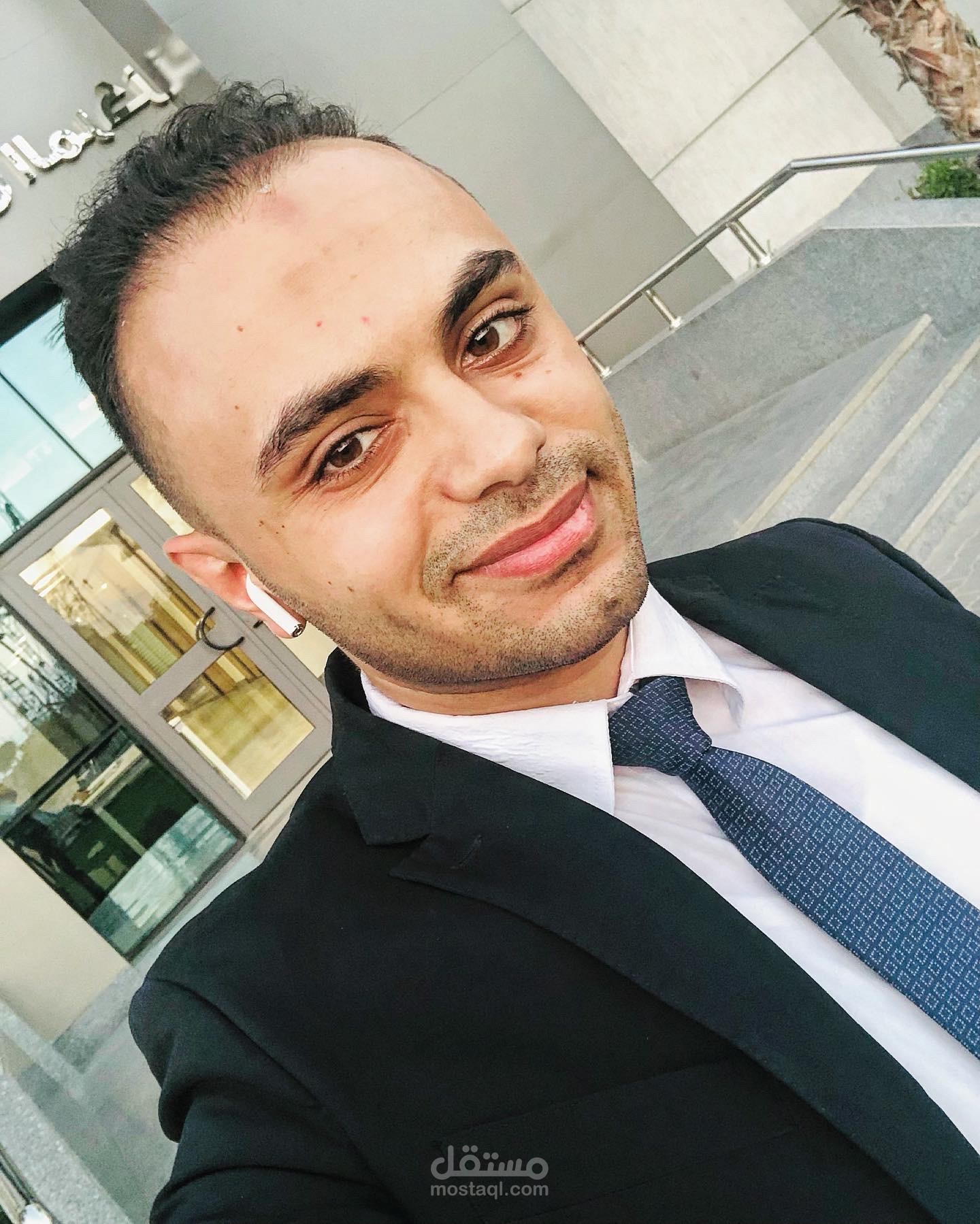 موظف ادارى بشركة سيسكو ترانس بميناء دمياط