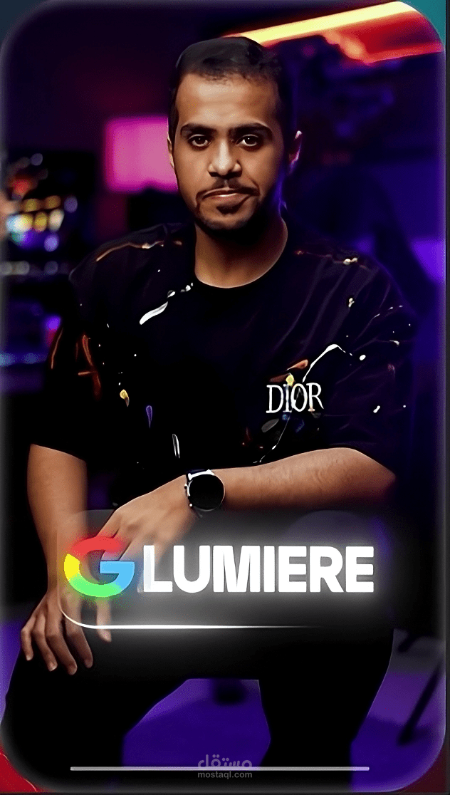 فيديو شورت تقني لصانع محتوى بصياغة إبداعية