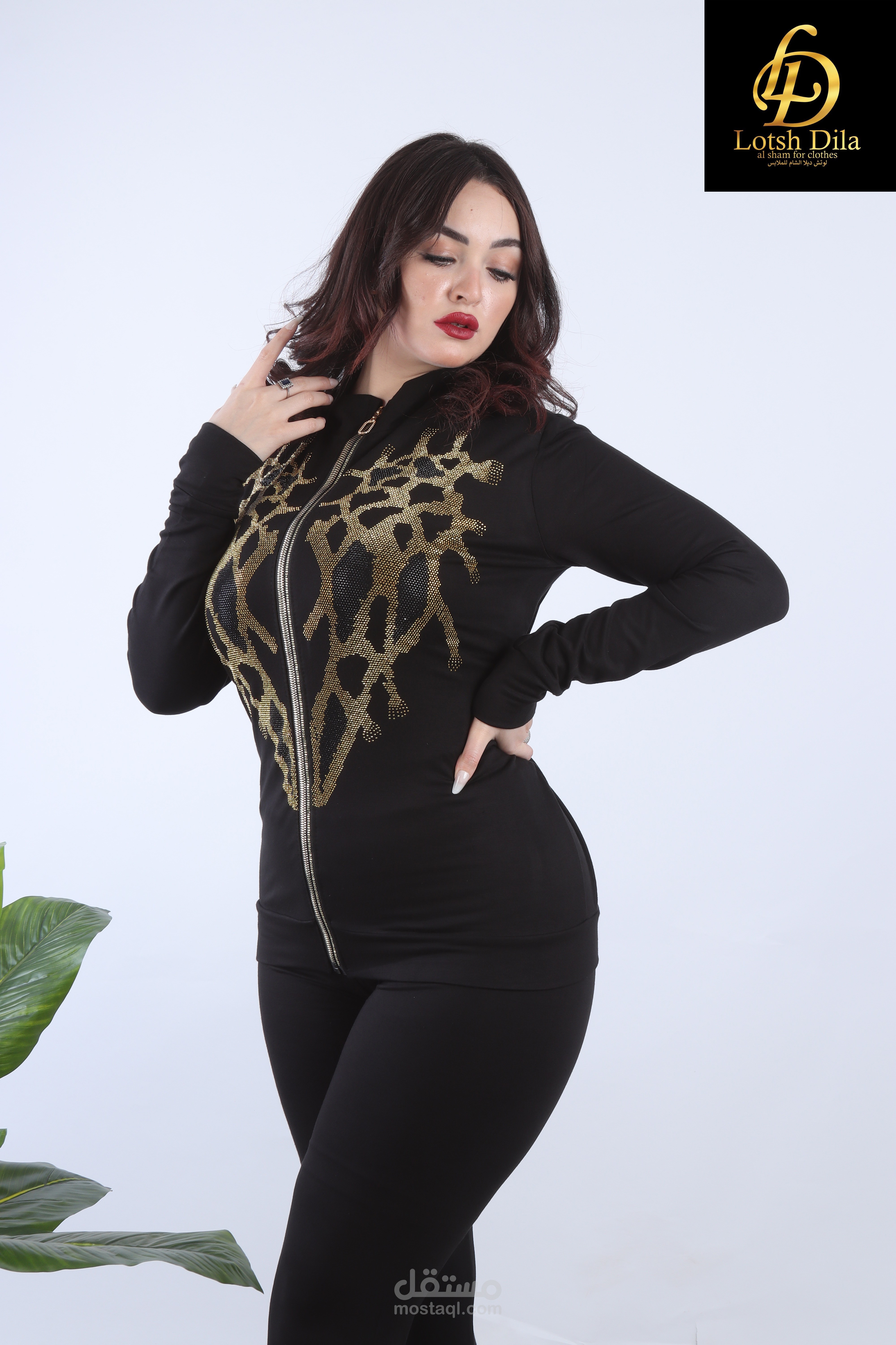 تصوير ملابس مصنع * لوتش ديلا *