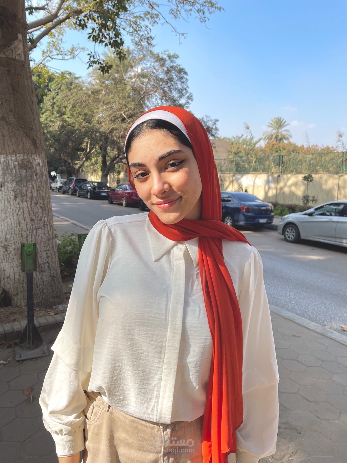 خبيرة تسويق و مبيعات