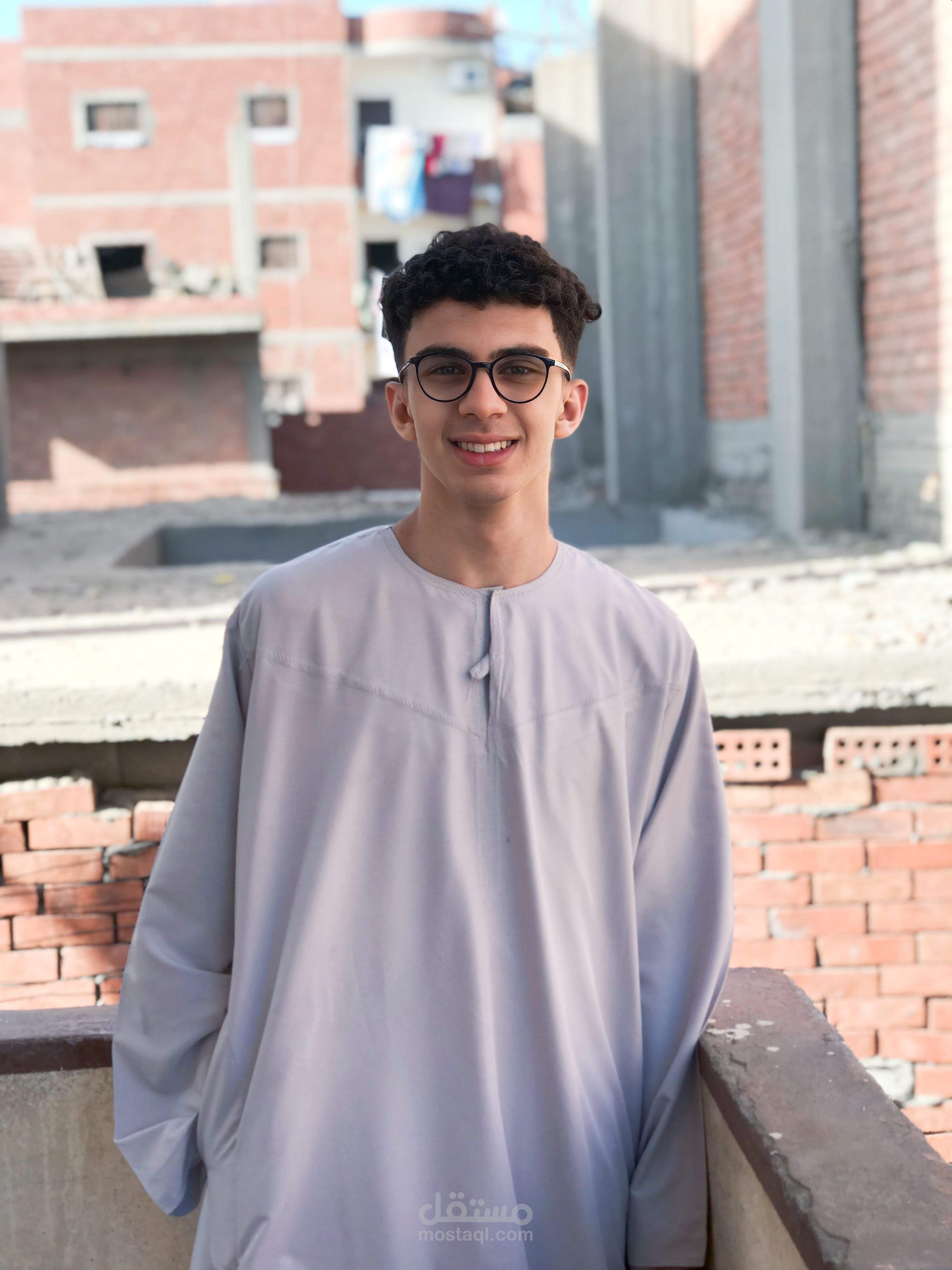 اعمال في الجامعه المصريه الروسيه