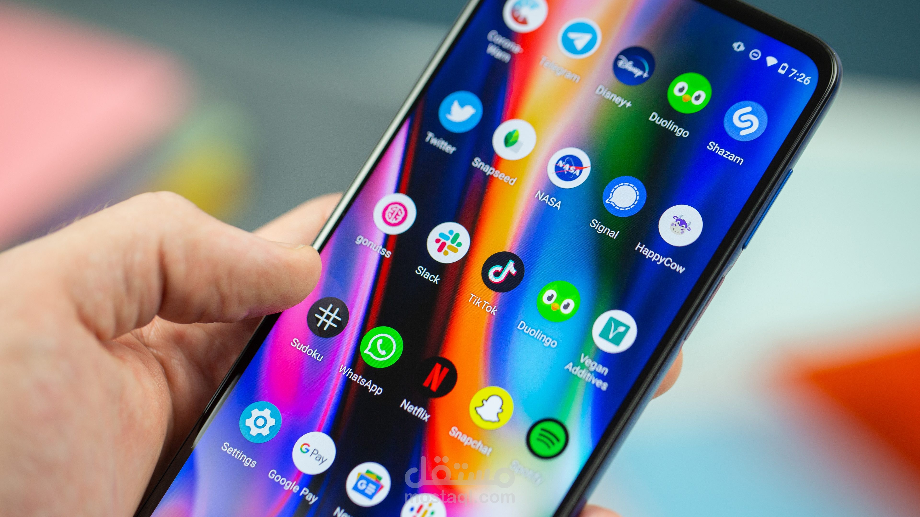 بناء تطبيق أندرويد بلغة جافا أو كوتلين