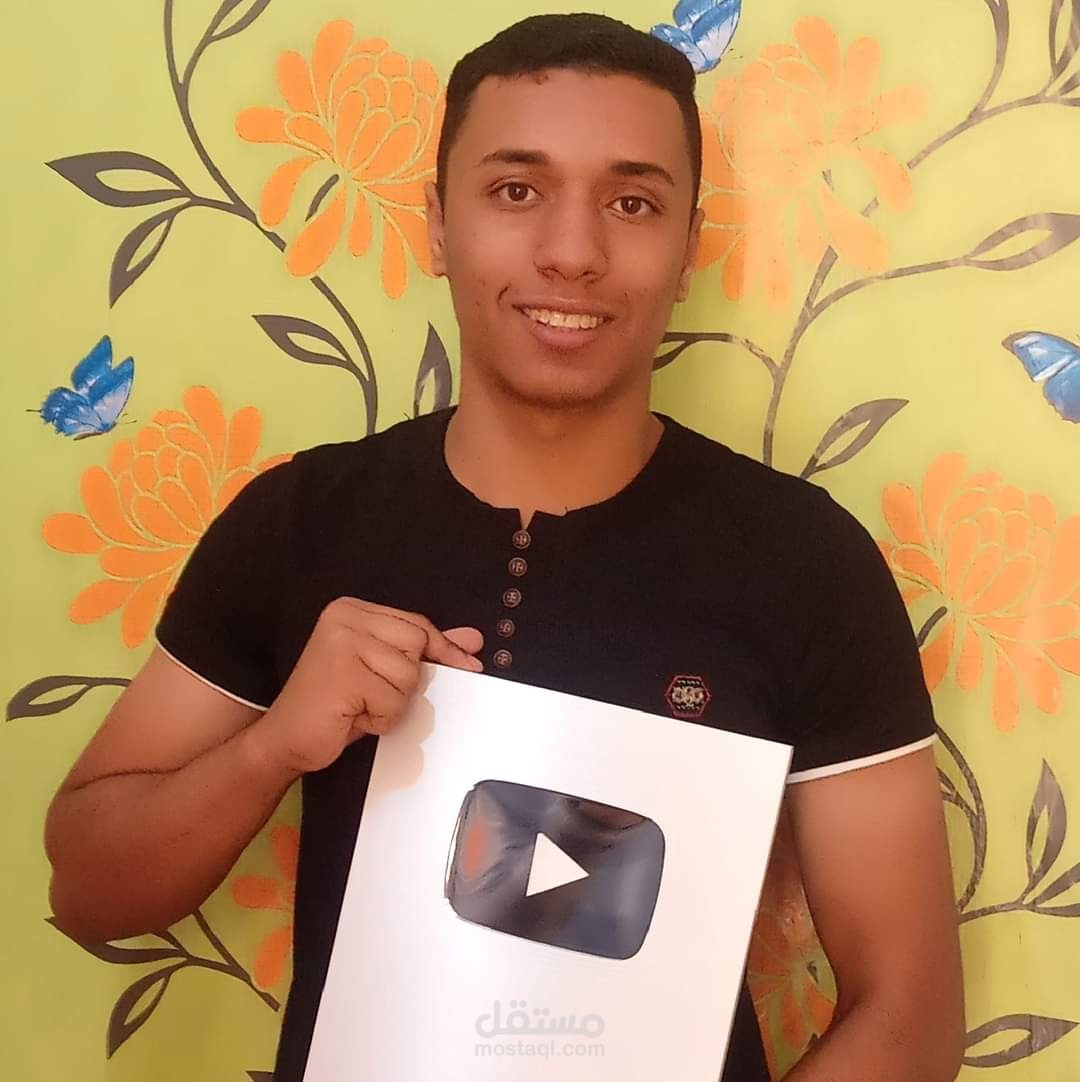 ممثل /ومعلق صوتي