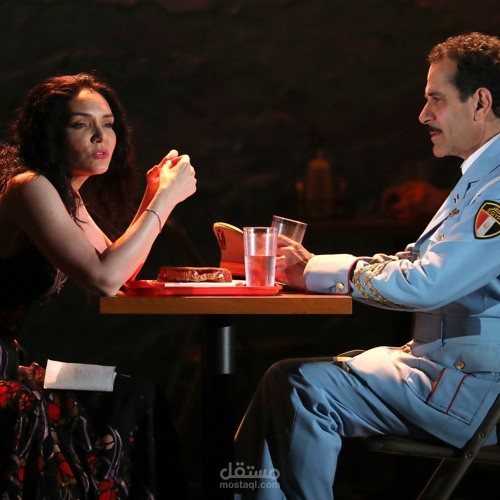 ڤويس أوڤر/ قصيدة -هاوي ومحترفة- شعر وإلقاء هشام عبد المنعم