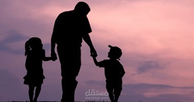 يارا الهادى تكتب: الأبناء مرايا لآبائهم