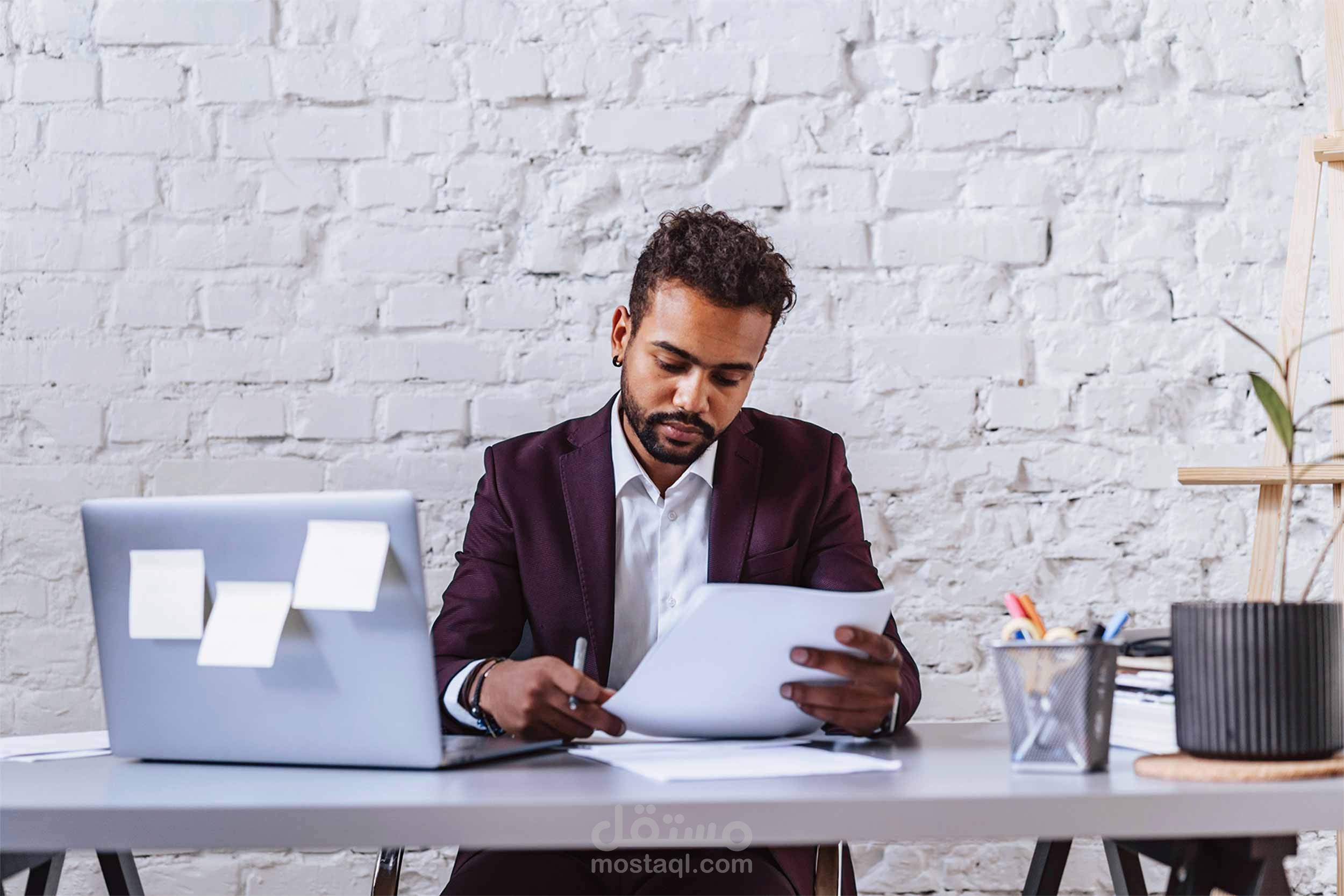 I work in programming and assistant to teachers of the German language