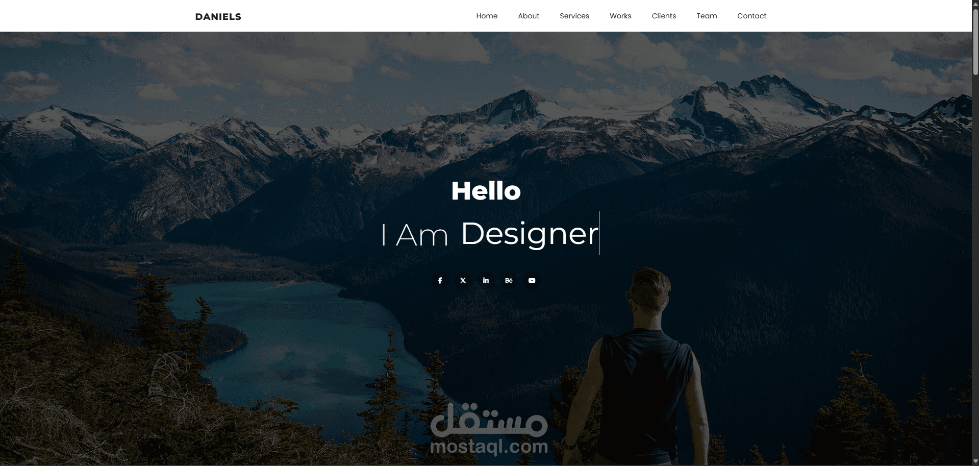 موقع portfolio  لشخص