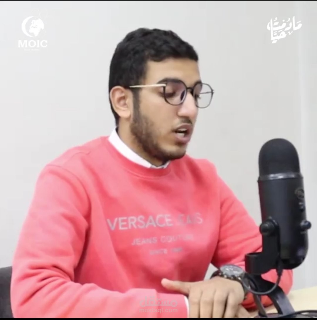 برنامج تعليق صوتي عن شخصيات تاريخية