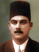 مقال طويل عن (احمد امين)