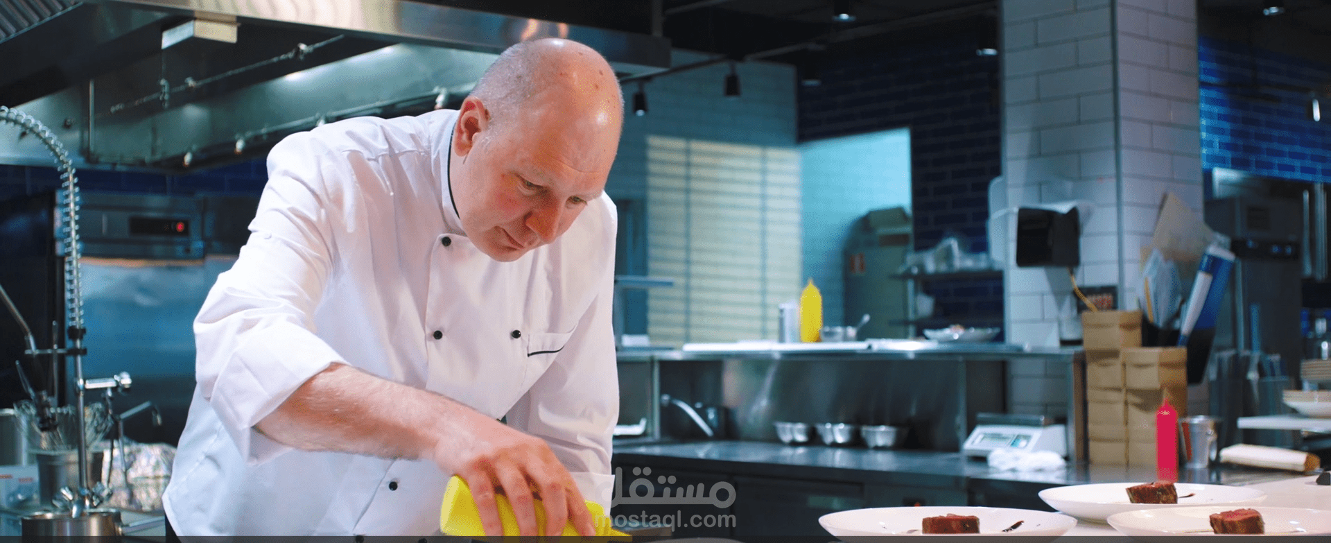 فيديو تجريبي لاعلان لمطعم