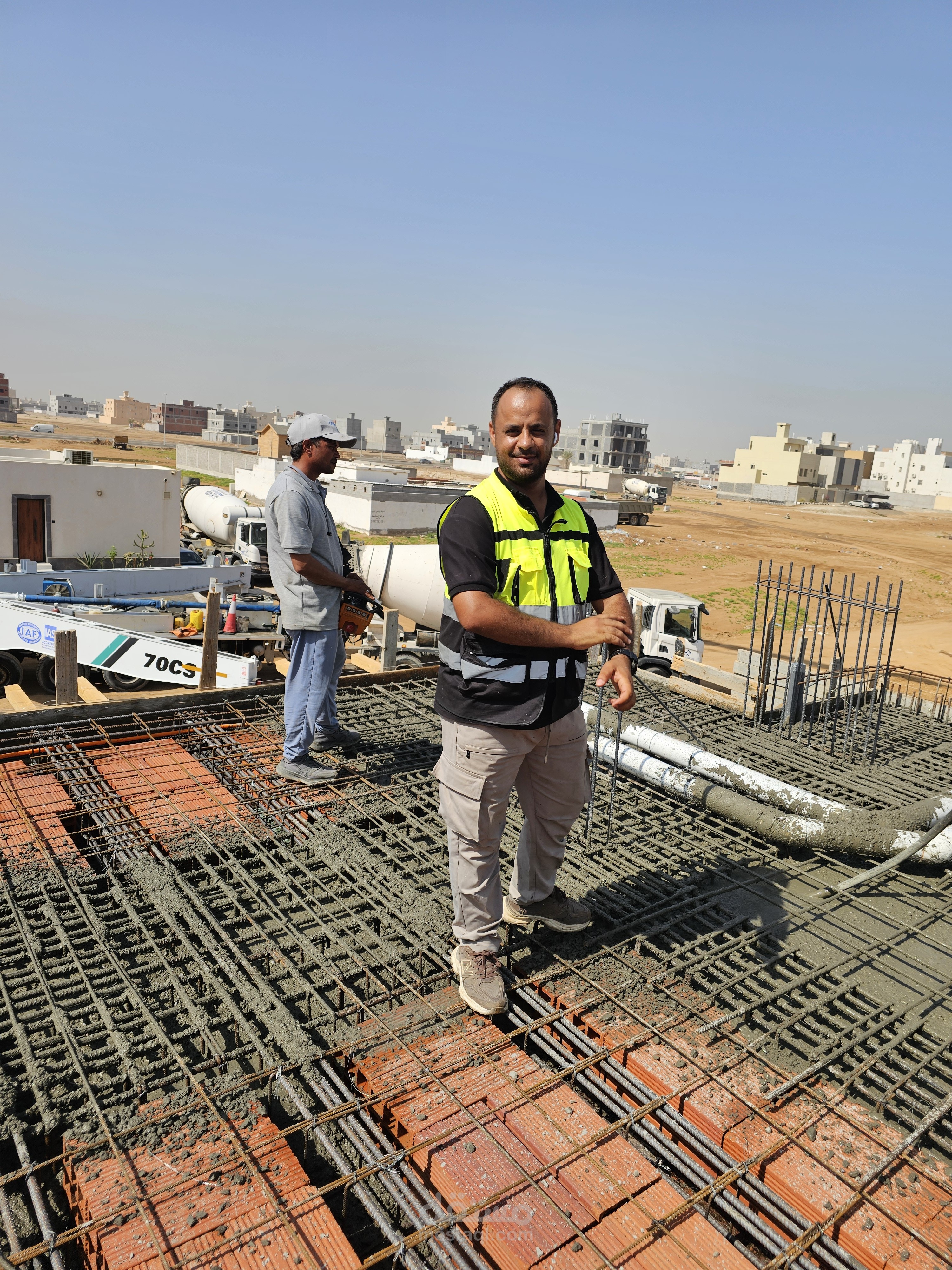 مهندس معماري ومشرف ميداني