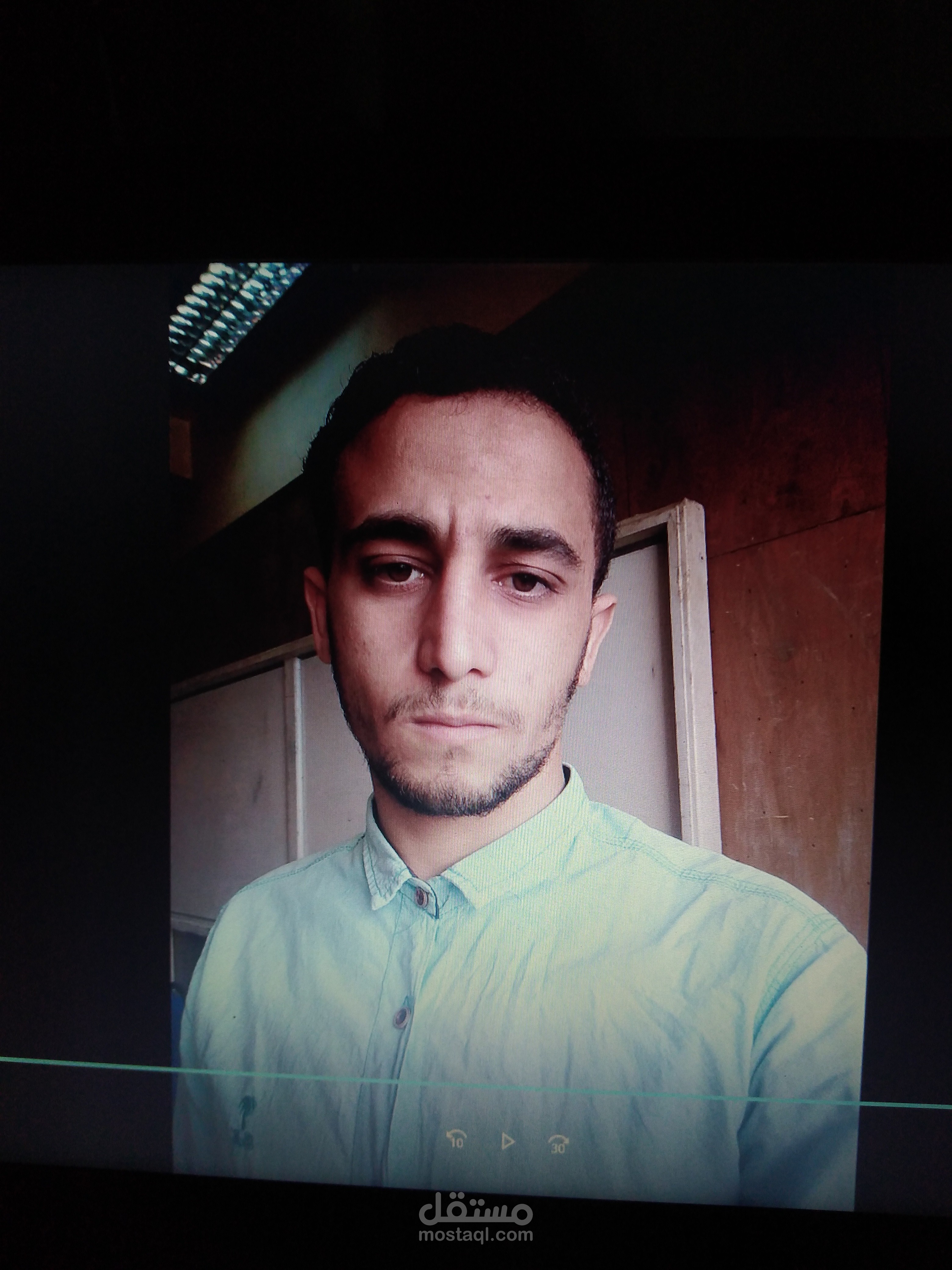 تصميم وبرمجه وتحليل بيانات