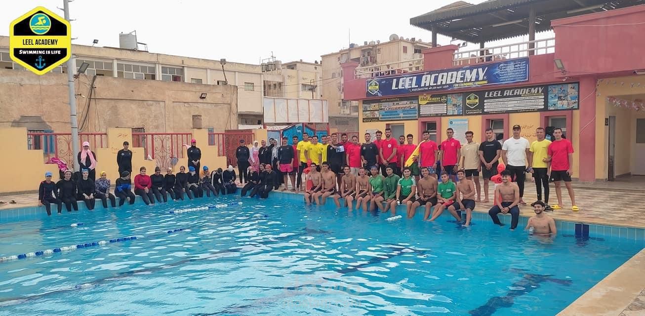 تصميم غلاف وبوستات سوشيال ميديا لاكاديميه ليل لتعليم السباحه