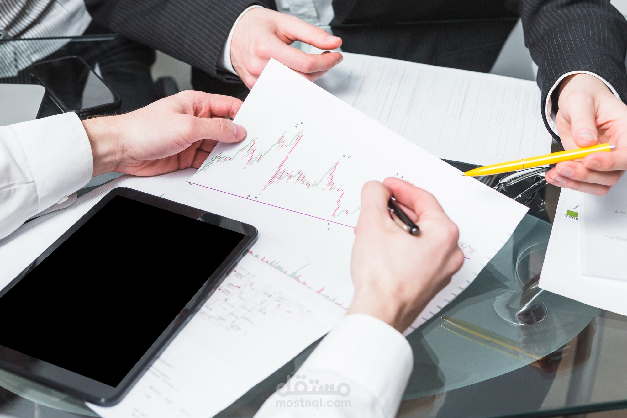 بحث عن الإدارة المالية