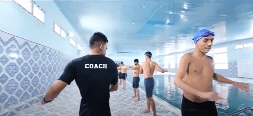 سيناريو الكوتش ياسين مدرب السباحة