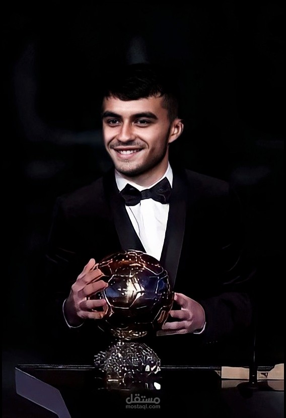 لقد عدلت على صورة messi وبدلت وجهه باللاعب pedri