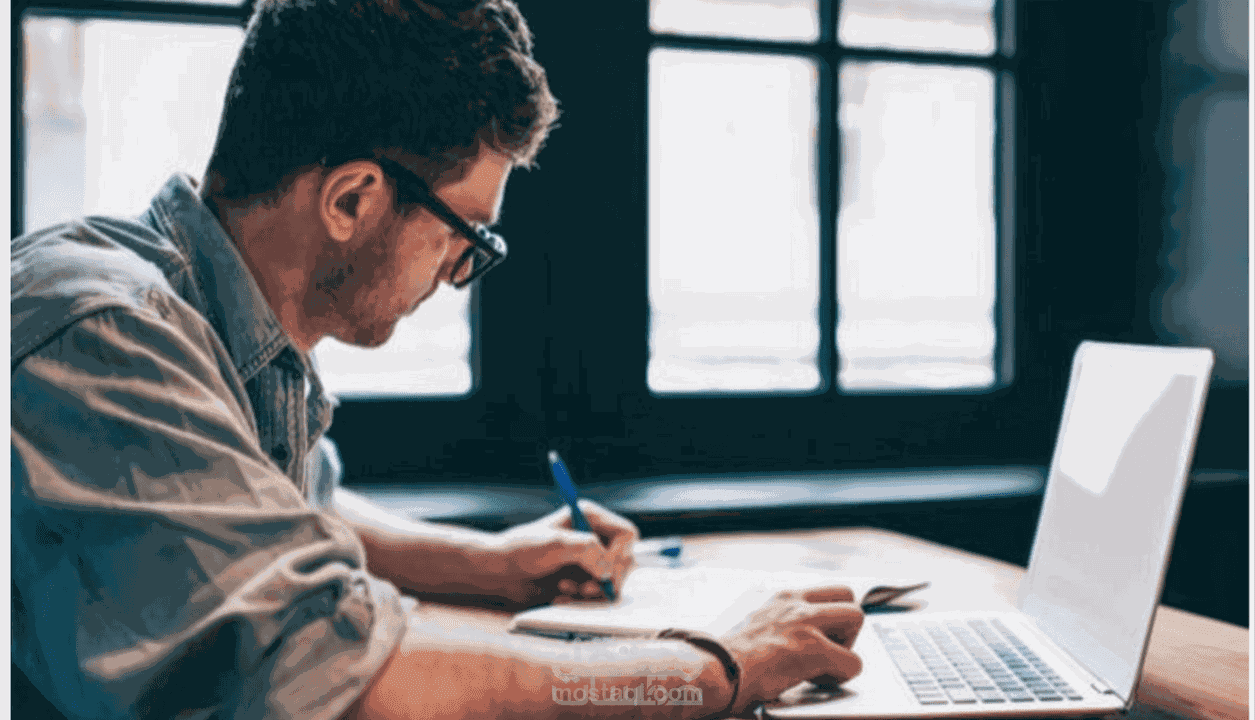 كتابة مقالات حصرية ومتوافقة مع السيو