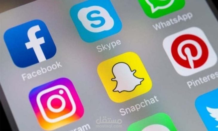 ادارة مواقع التواصل الاجتماعي