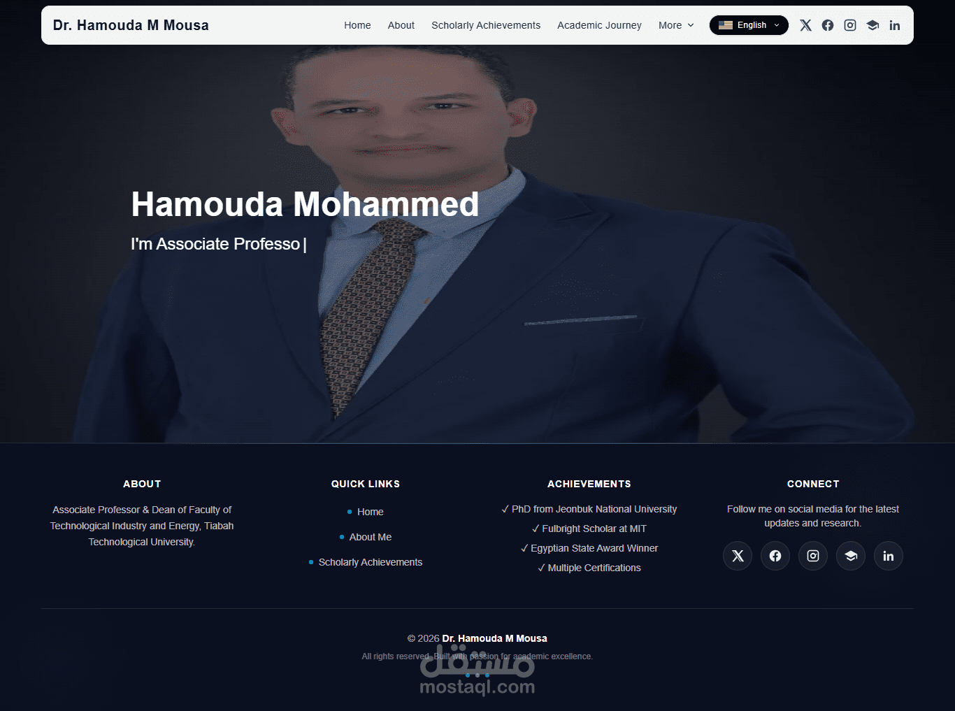 موقع الكتروني لدكتور وباحث جامعي