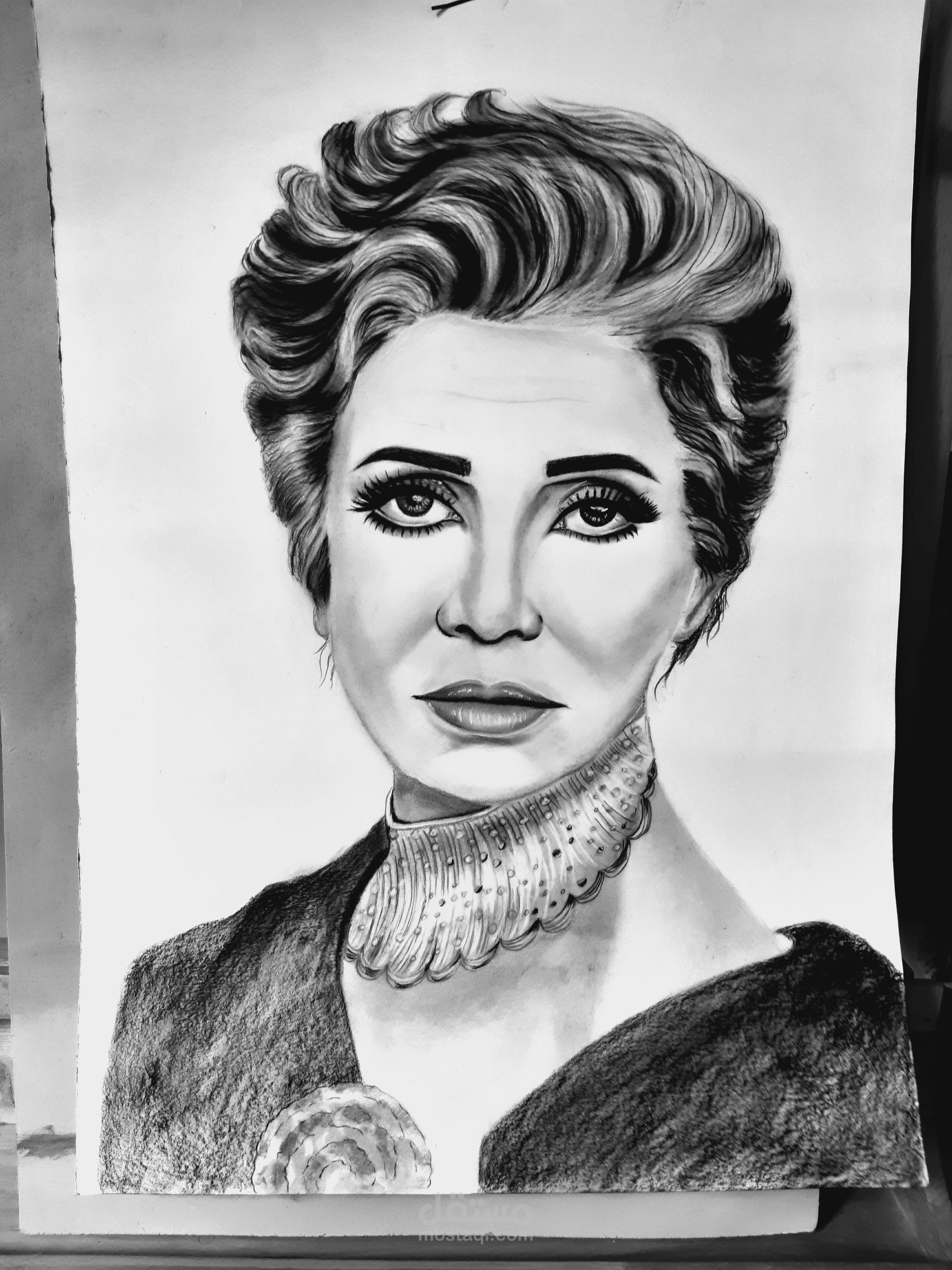 تعليم رسم البورتريه الواقعي