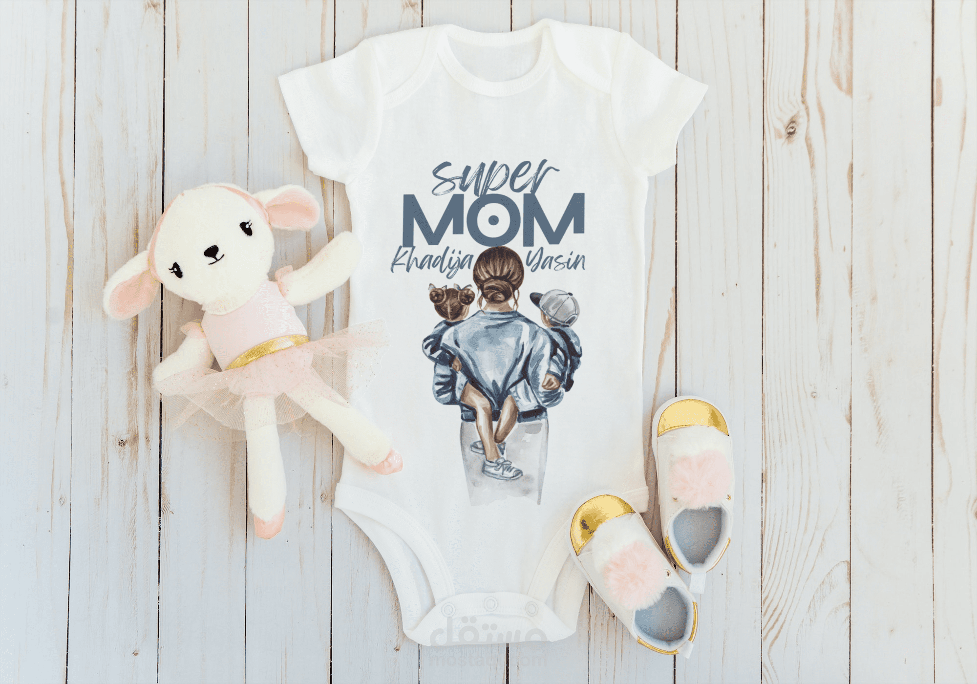 عمل mokup لتيشرت