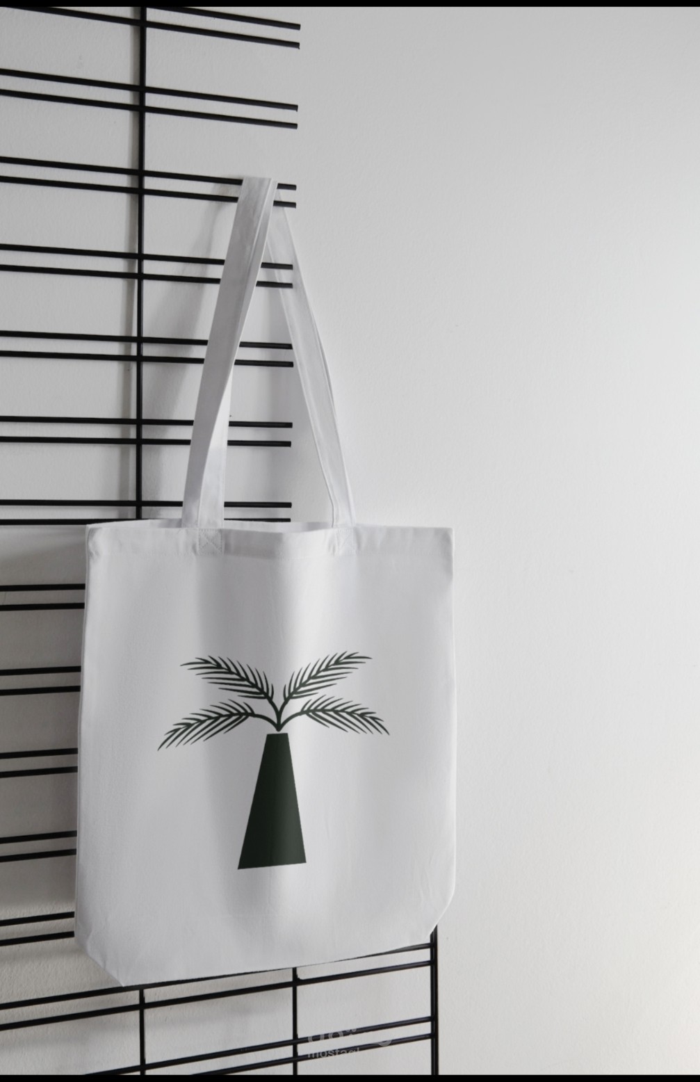 شعار وهويه بصرية لمتجر  لوريا للحقائب النساء