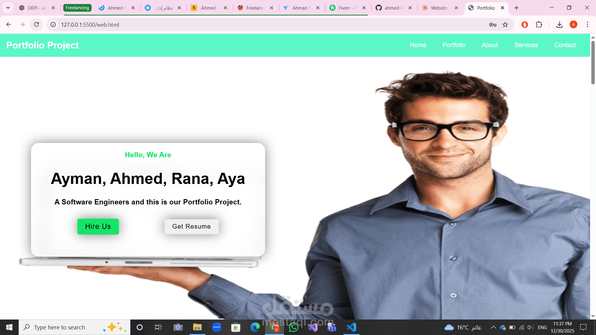 تصميم وتطوير موقع بورتفوليو شخصي Full-Stack