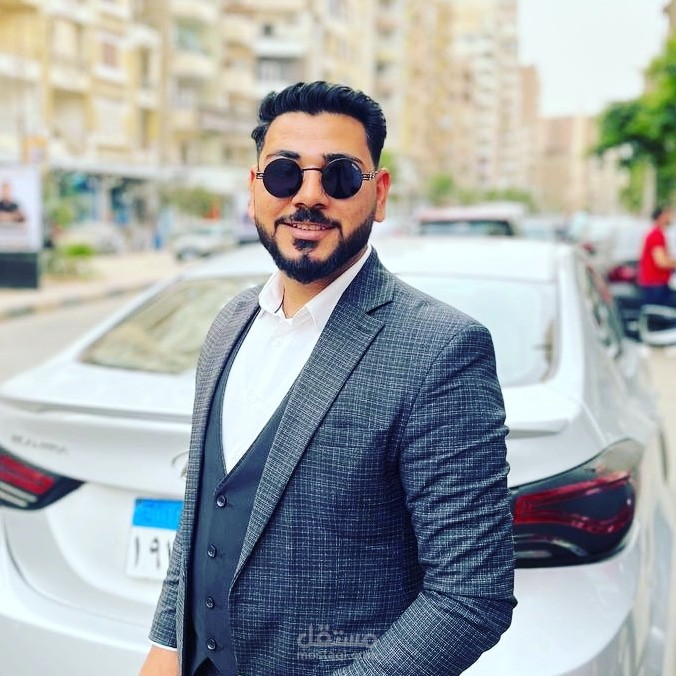 مستقل اعمل على مشاريع الكتابه والترجمه