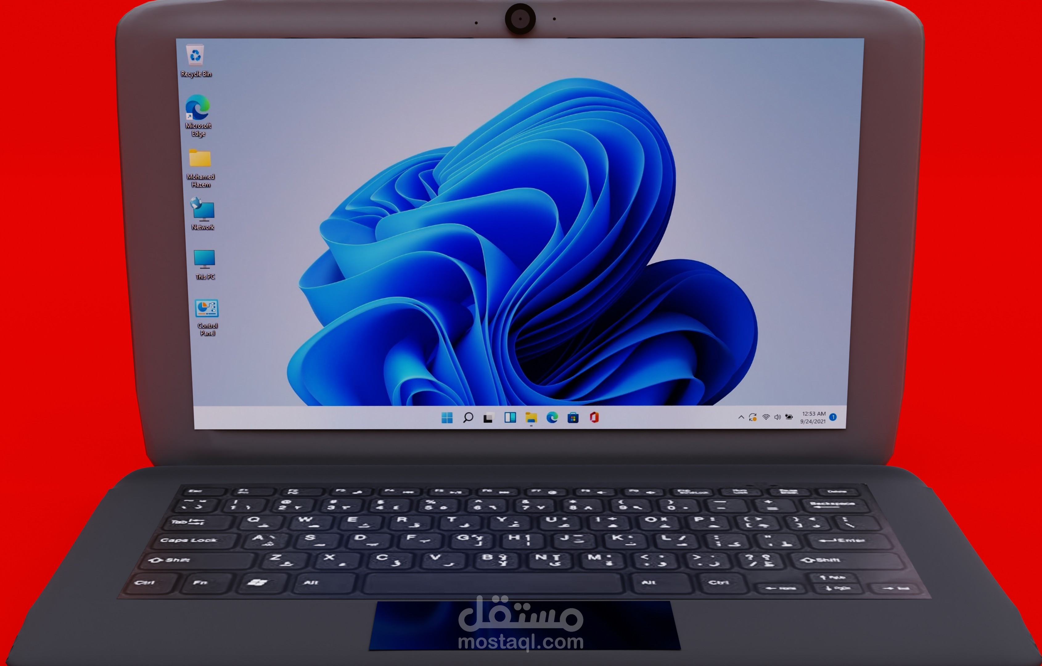 لابتوب من تصميمي