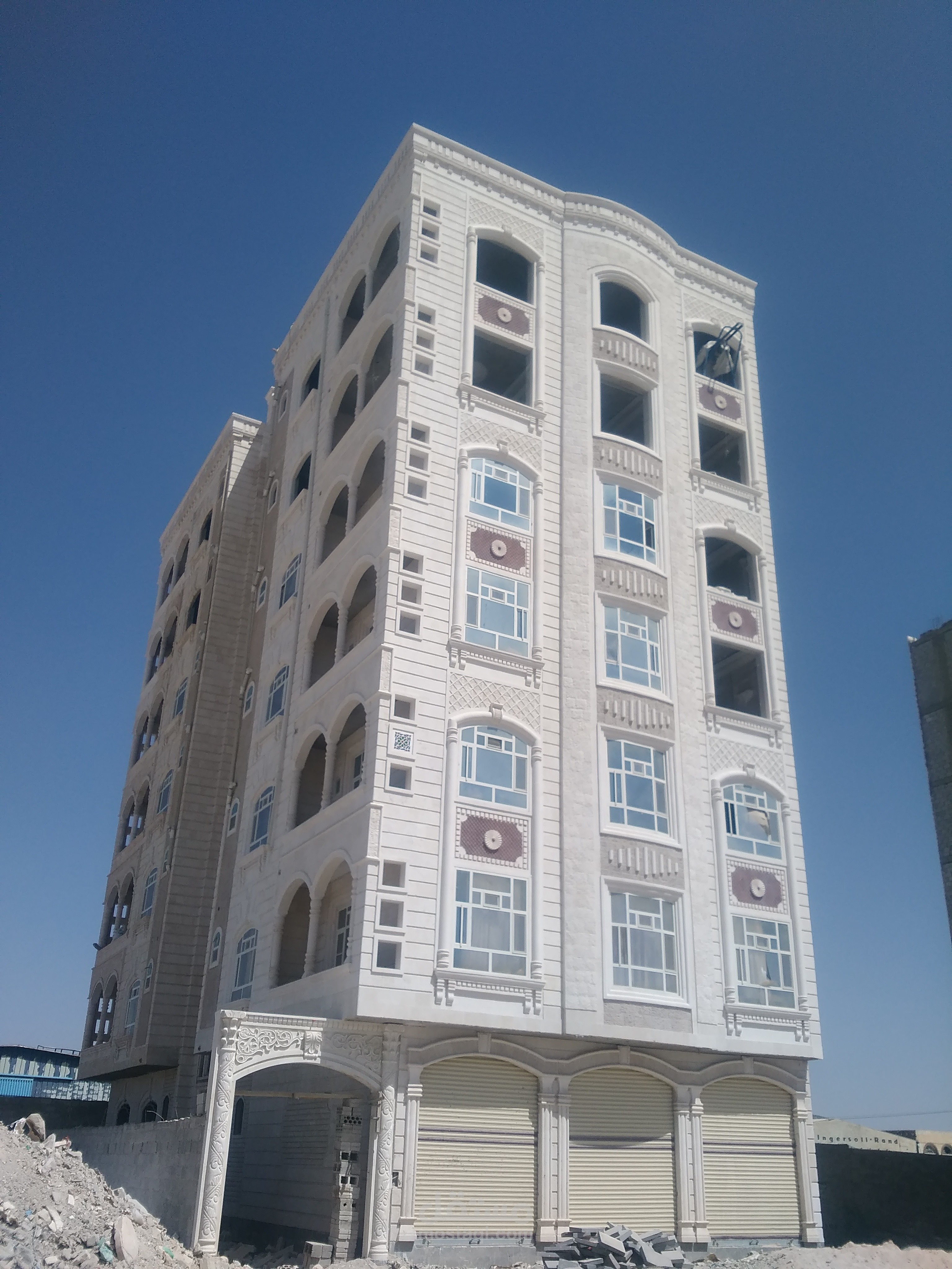 تصميم وإشراف عمارة سكنيه