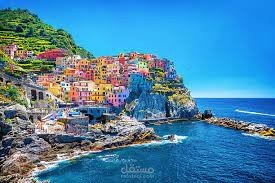 كتابة مقال عن كيفية قضاء يوم رائع في مدينة سياحية cinque terre