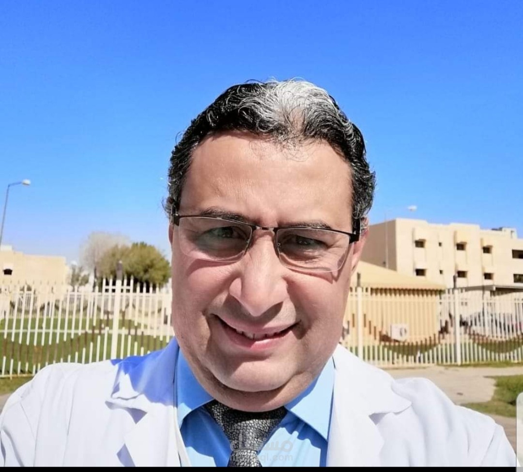 طبيب استشاري يمني يقدم أهم النصائح لحماية العمود الفقري