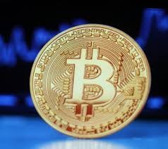 كتابة مقال باللغة الانجليزية مطابق لمعايير السيو بعنوان (Banknotes to Bitcoin: Currency Evolution)