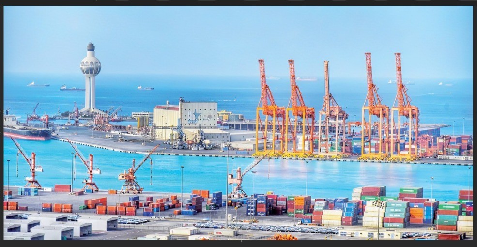 توزيع التكاليف المباشرة وغير المباشرة على رسائل الاستيراد بالعملات المختلفة على الحاويات .